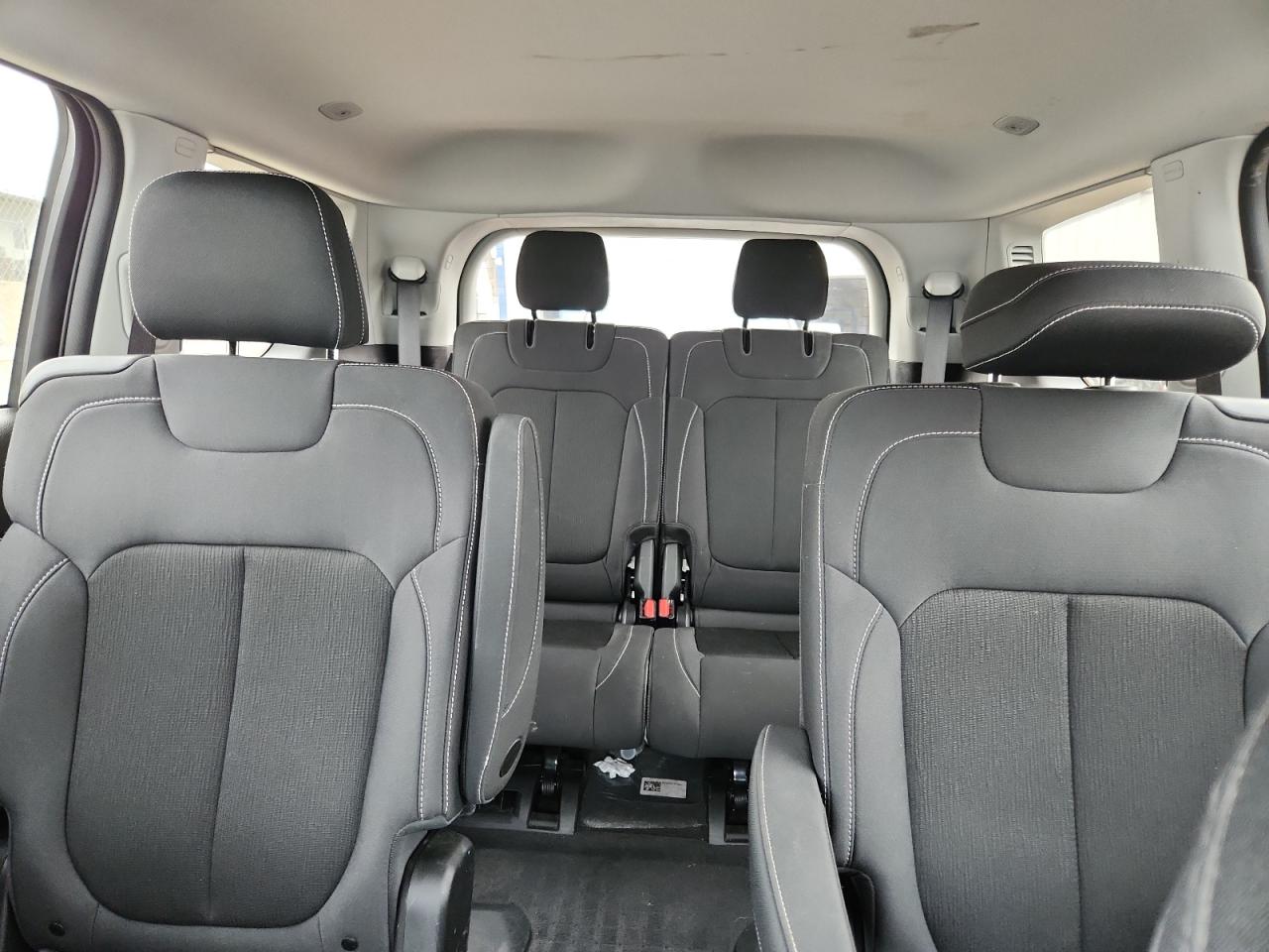 JEEP GRAND CHEROKEE L LAREDO