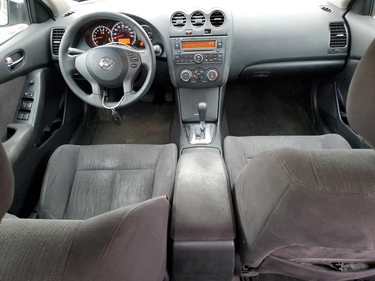 NISSAN ALTIMA BASE