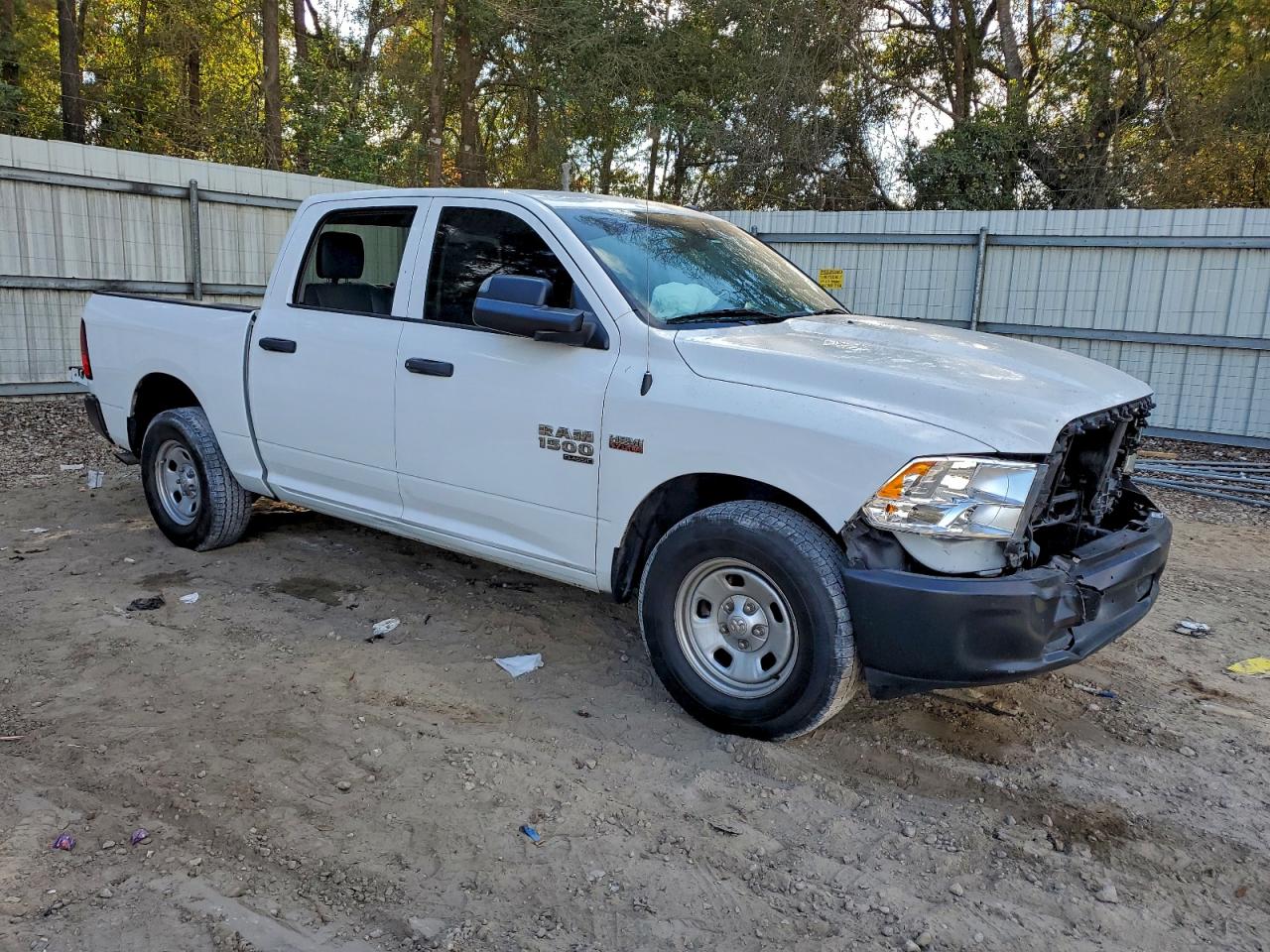RAM 1500 TRADESMAN