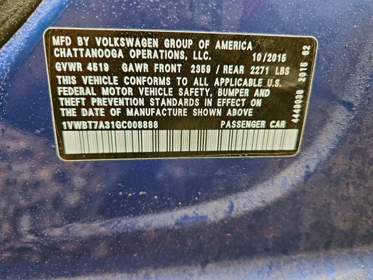 VOLKSWAGEN PASSAT SE