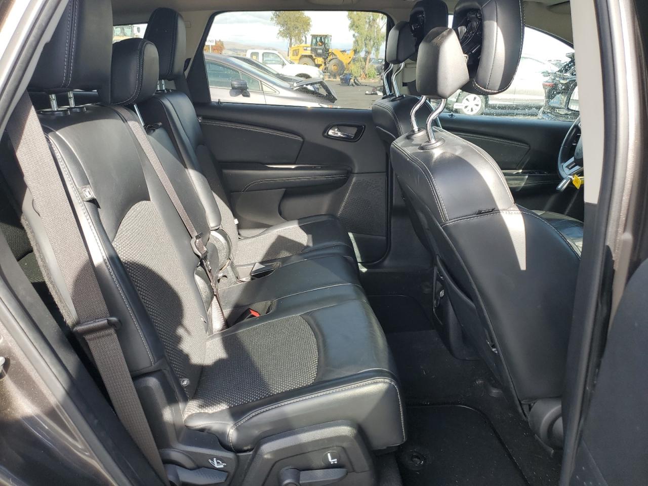 DODGE JOURNEY CROSSROAD