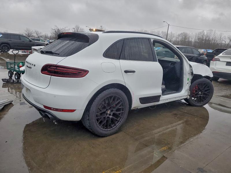 2017 PORSCHE MACAN GTS #3302724014