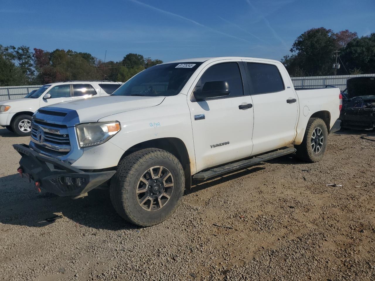 TOYOTA TUNDRA CREWMAX SR5