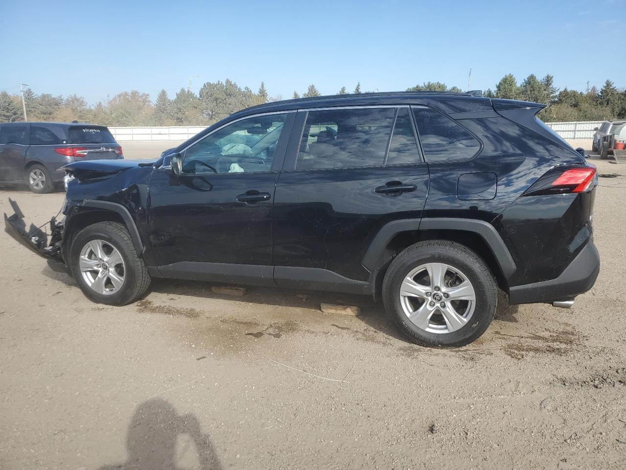 TOYOTA RAV4 XLE