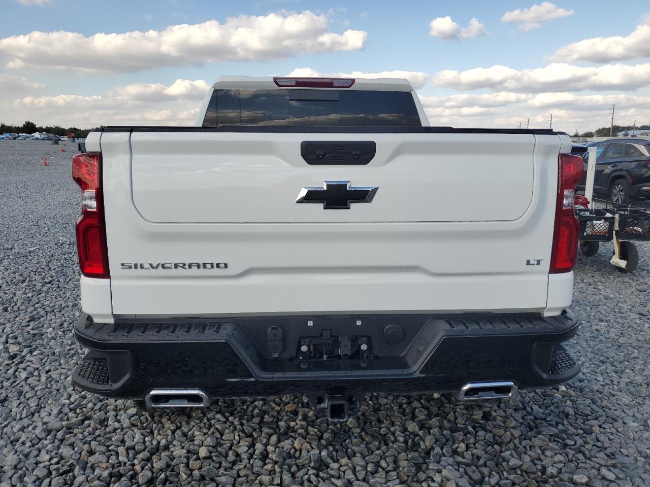 CHEVROLET SILVERADO K1500 LT TRAIL BOSS