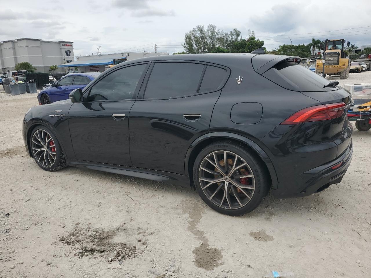 MASERATI GRECALE TROFEO