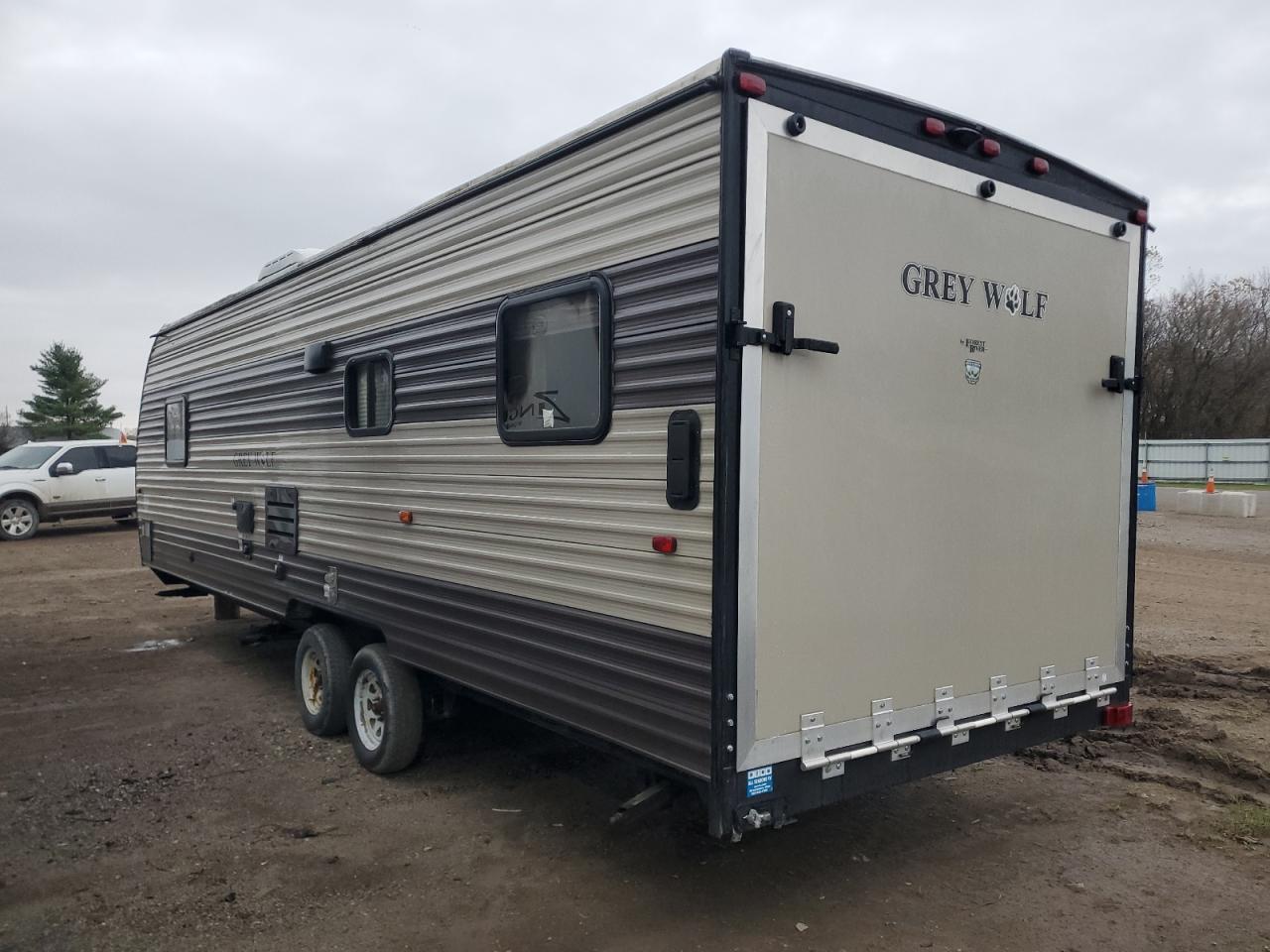 Lot #3287229280 2017 CHEROKEE GREY WOLF