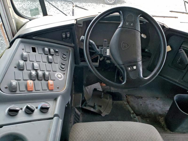 2009 IC CORPORATION 3000 CE #3304704919