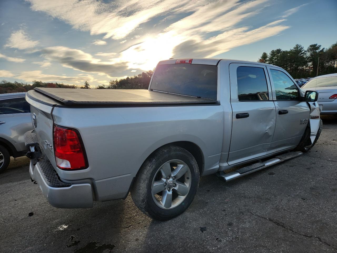 Lot #3305414309 2015 RAM 1500 ST
