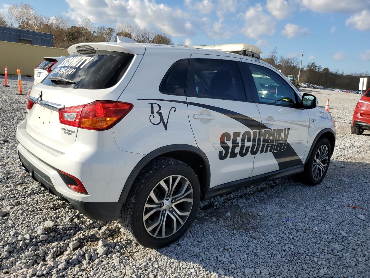 MITSUBISHI OUTLANDER ES