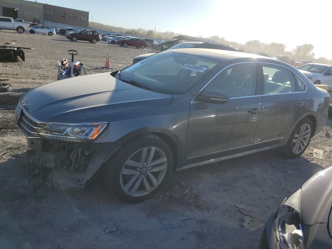 VOLKSWAGEN PASSAT SE