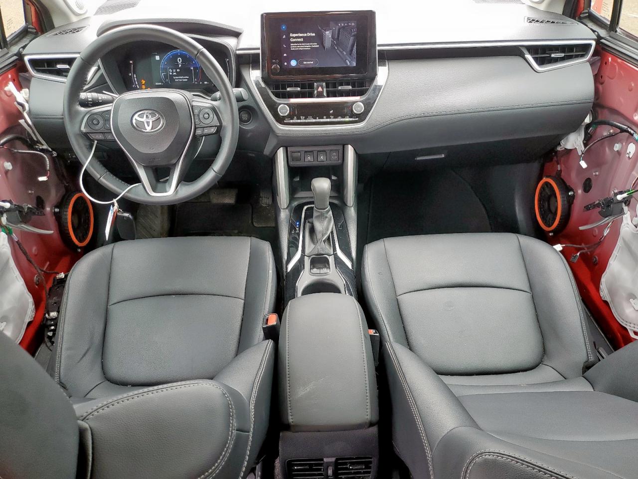 TOYOTA COROLLA CROSS XLE