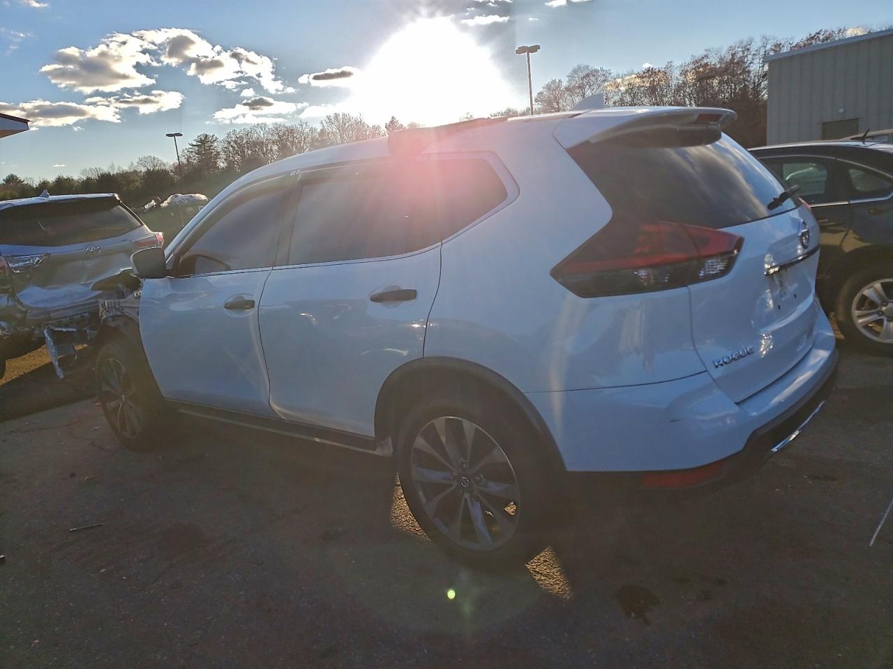 NISSAN ROGUE S