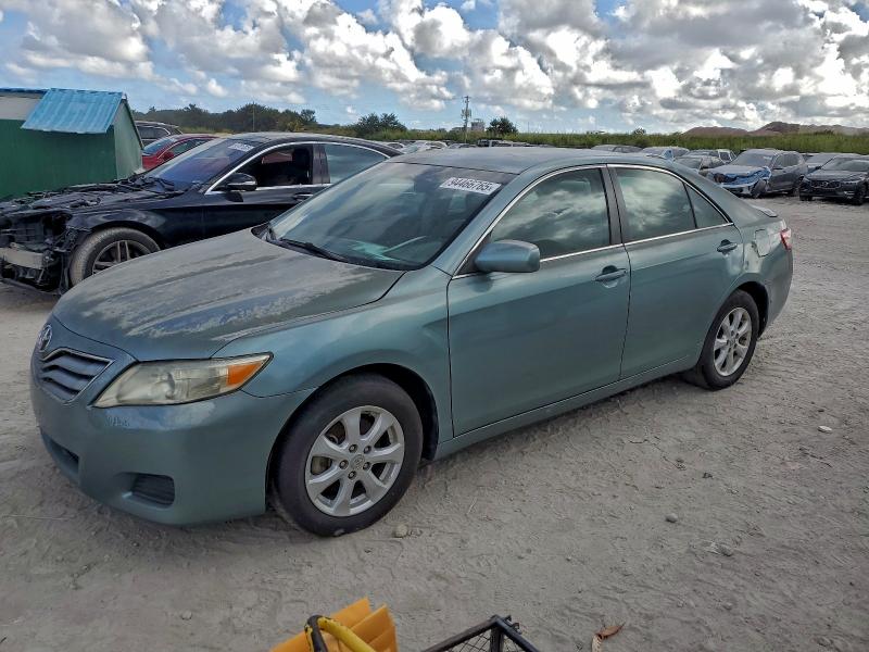 2011 TOYOTA CAMRY BASE #3302683036