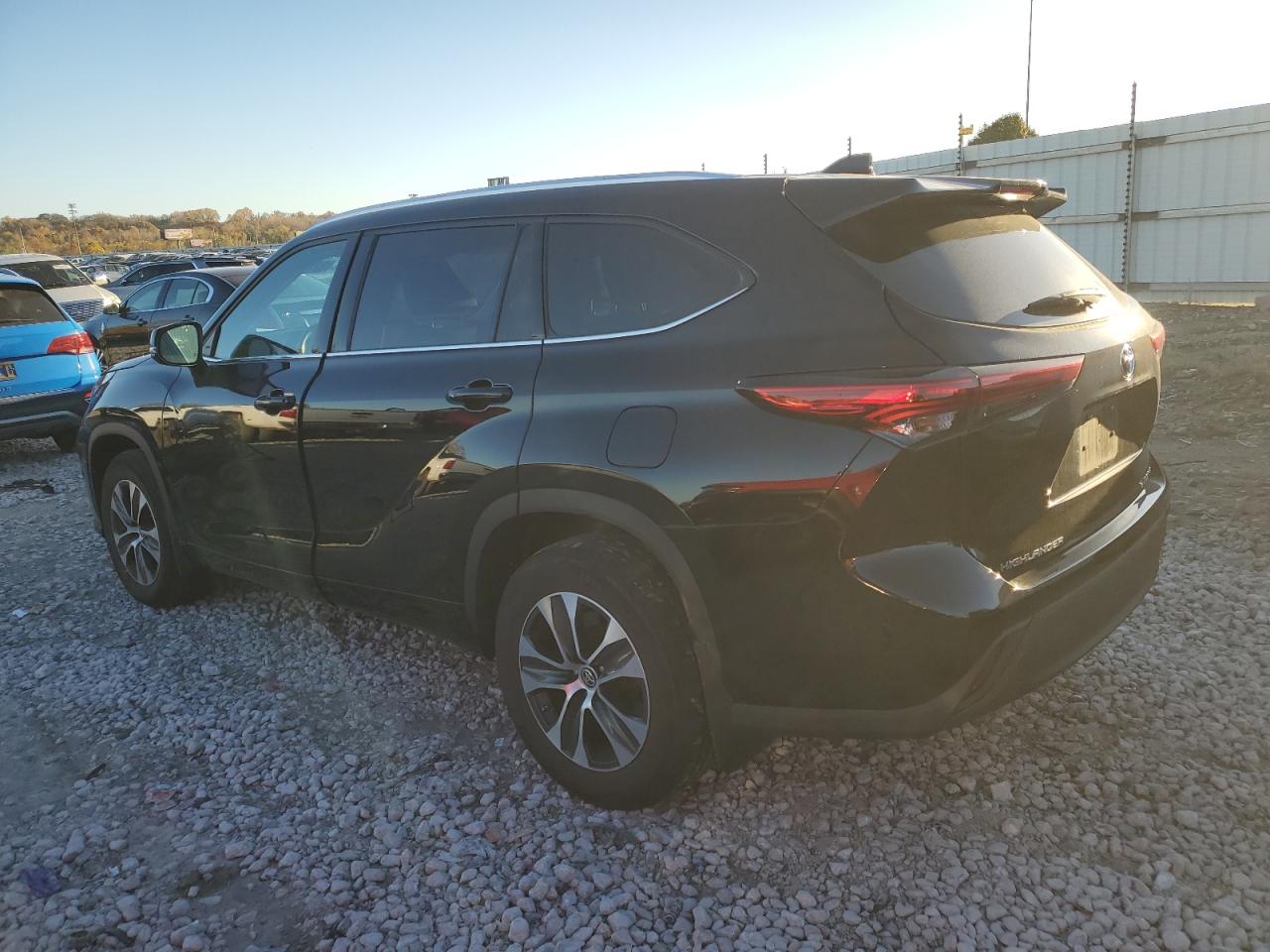 TOYOTA HIGHLANDER XLE