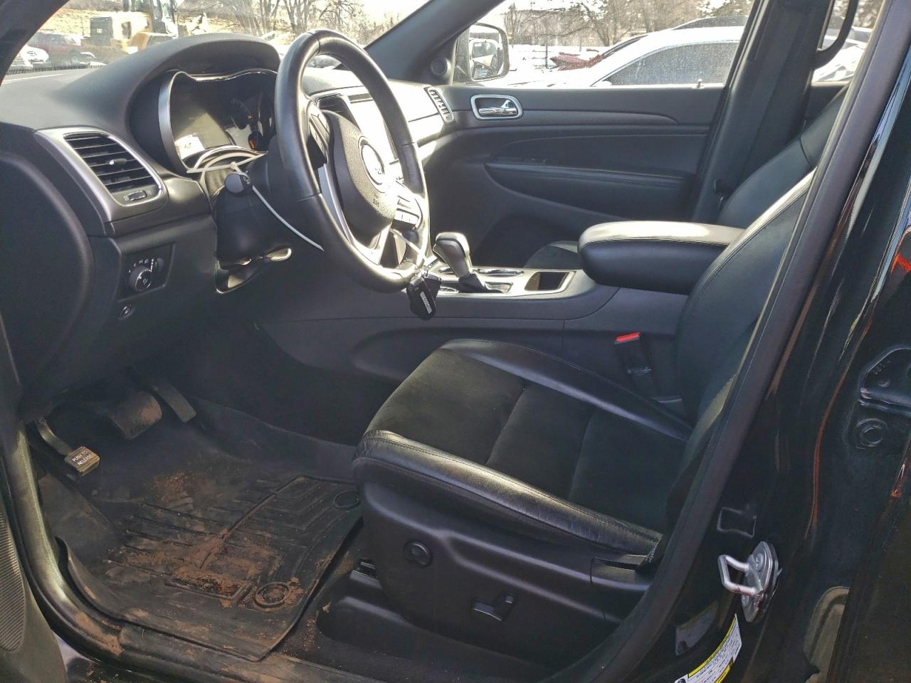 JEEP GRAND CHEROKEE LAREDO