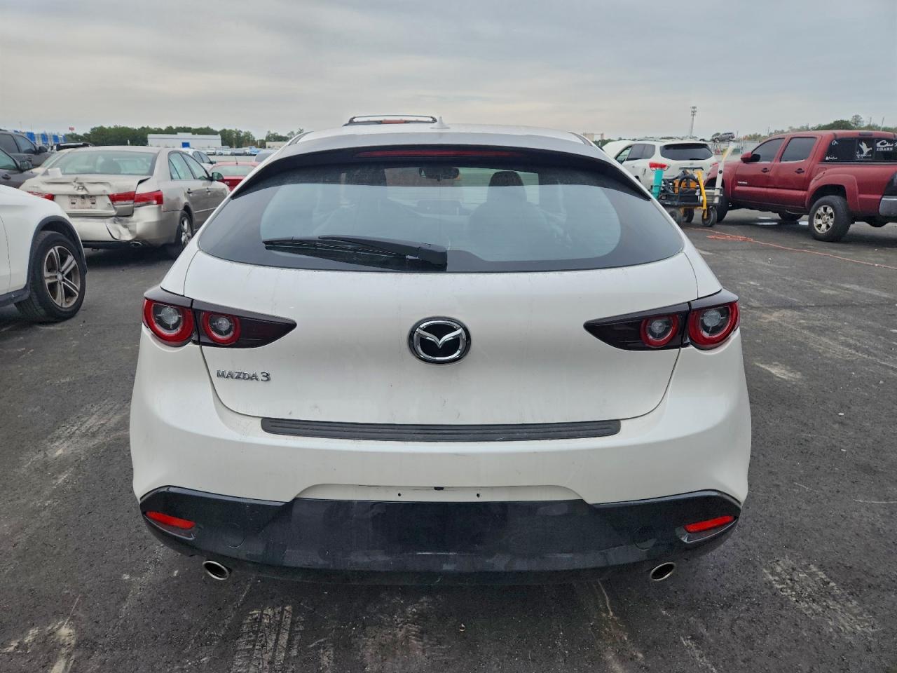 Lot #3310414052 2026 MAZDA 3 PREMIUM