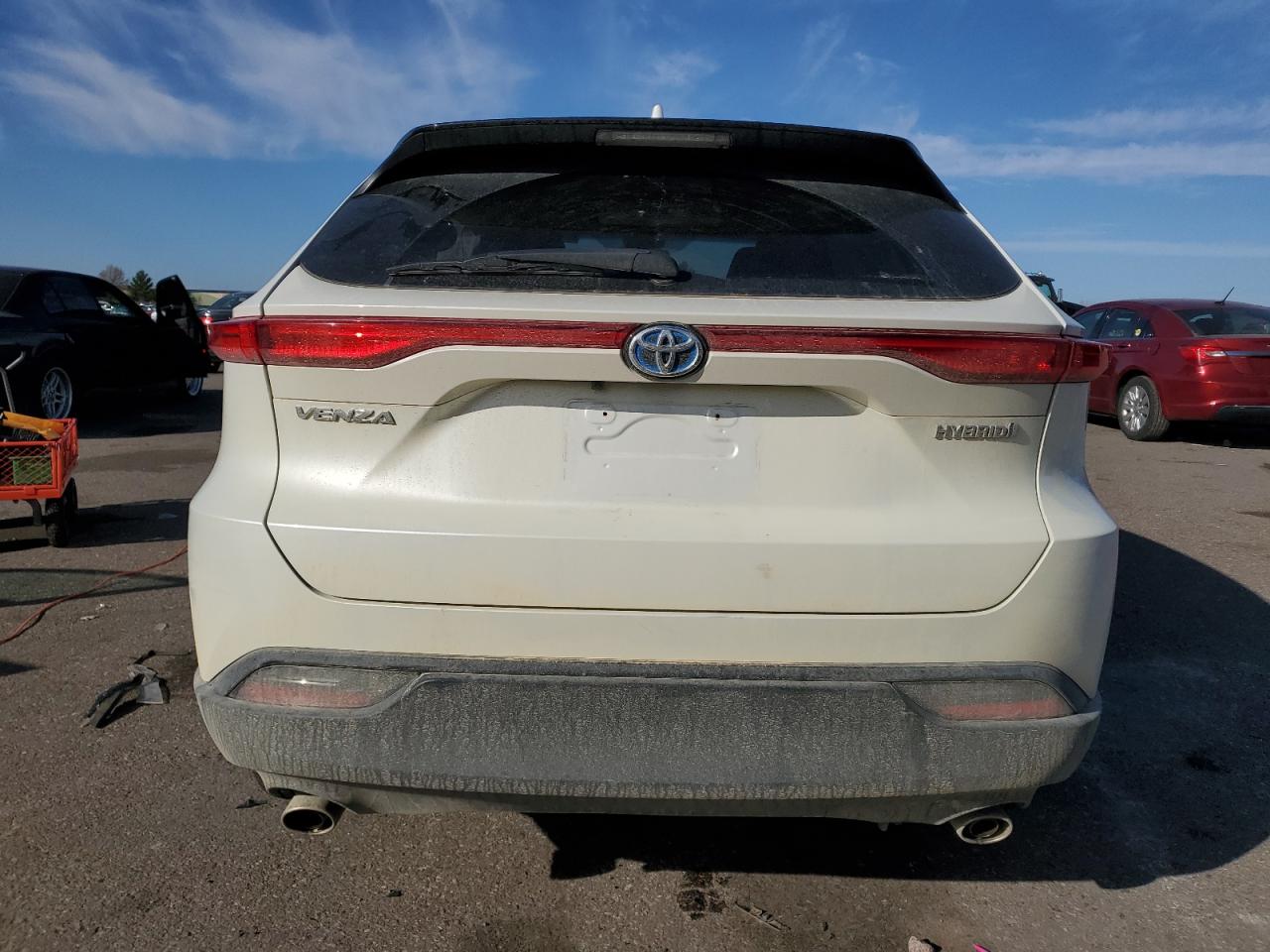 TOYOTA VENZA LE