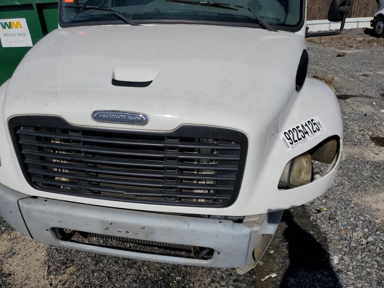 Lot #3286614914 2009 FREIGHTLINER M2 106 MED