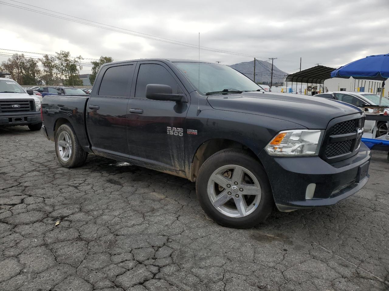 RAM 1500 ST