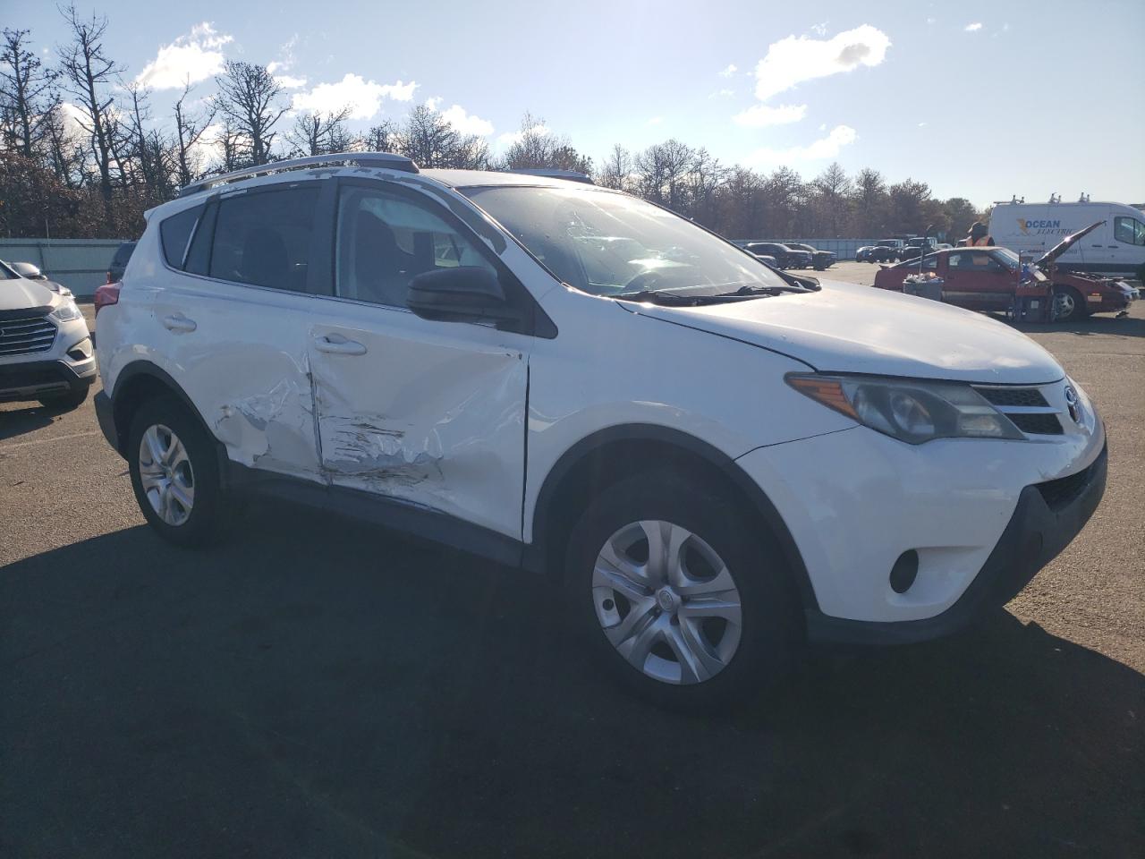 TOYOTA RAV4 LE