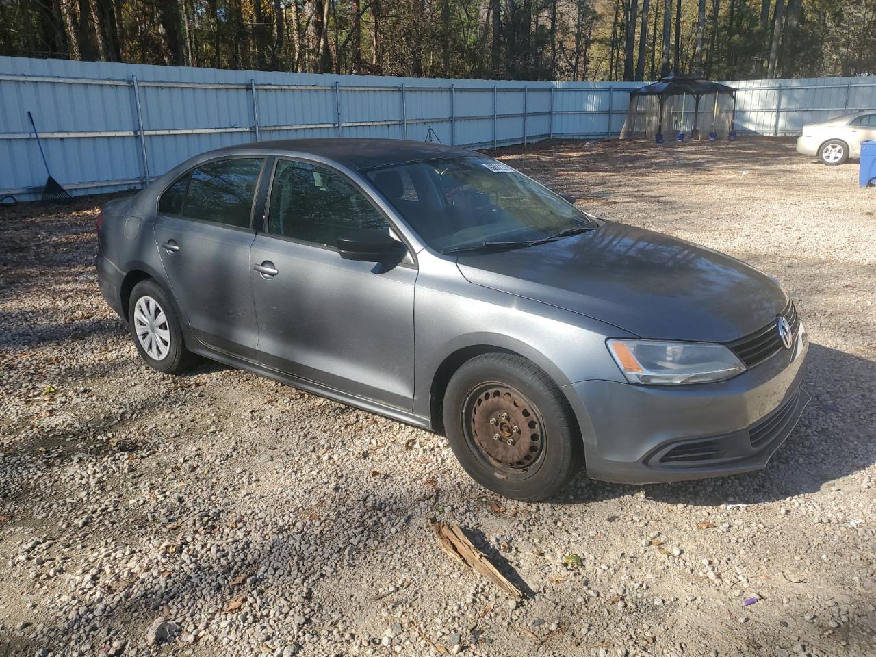 VOLKSWAGEN JETTA BASE