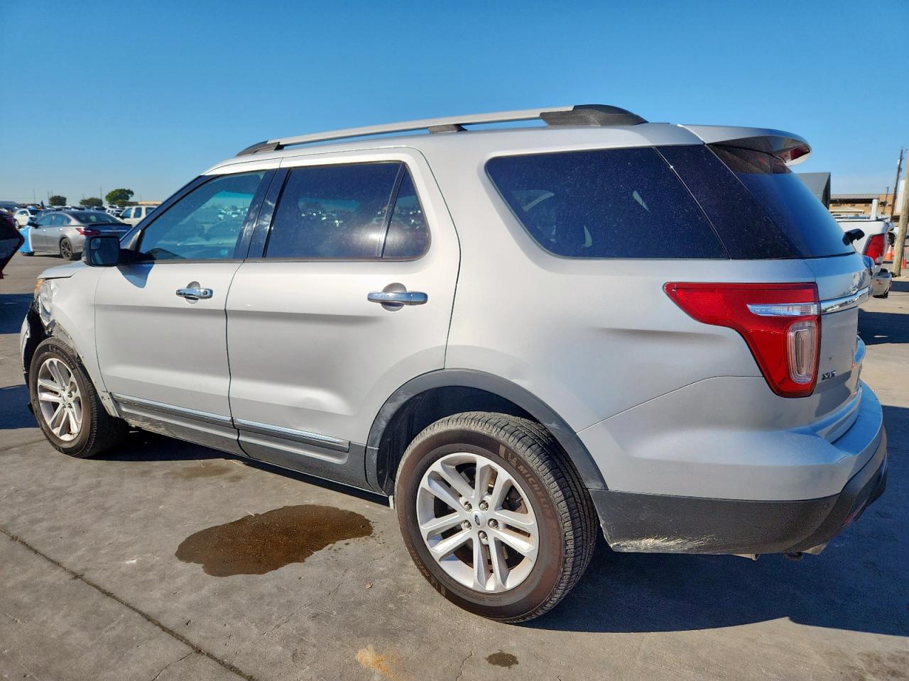 FORD EXPLORER XLT
