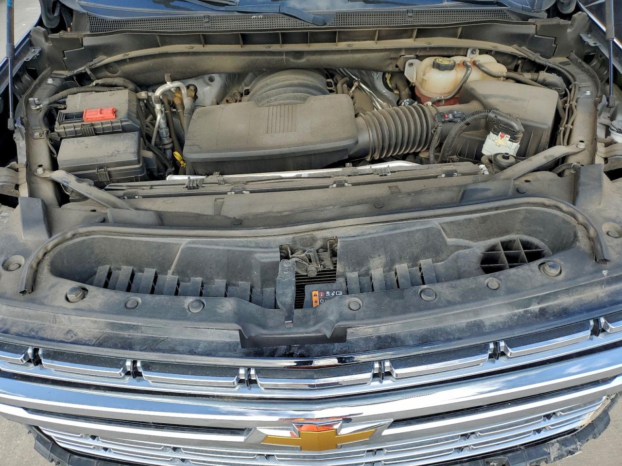 CHEVROLET SUBURBAN C1500 PREMIER