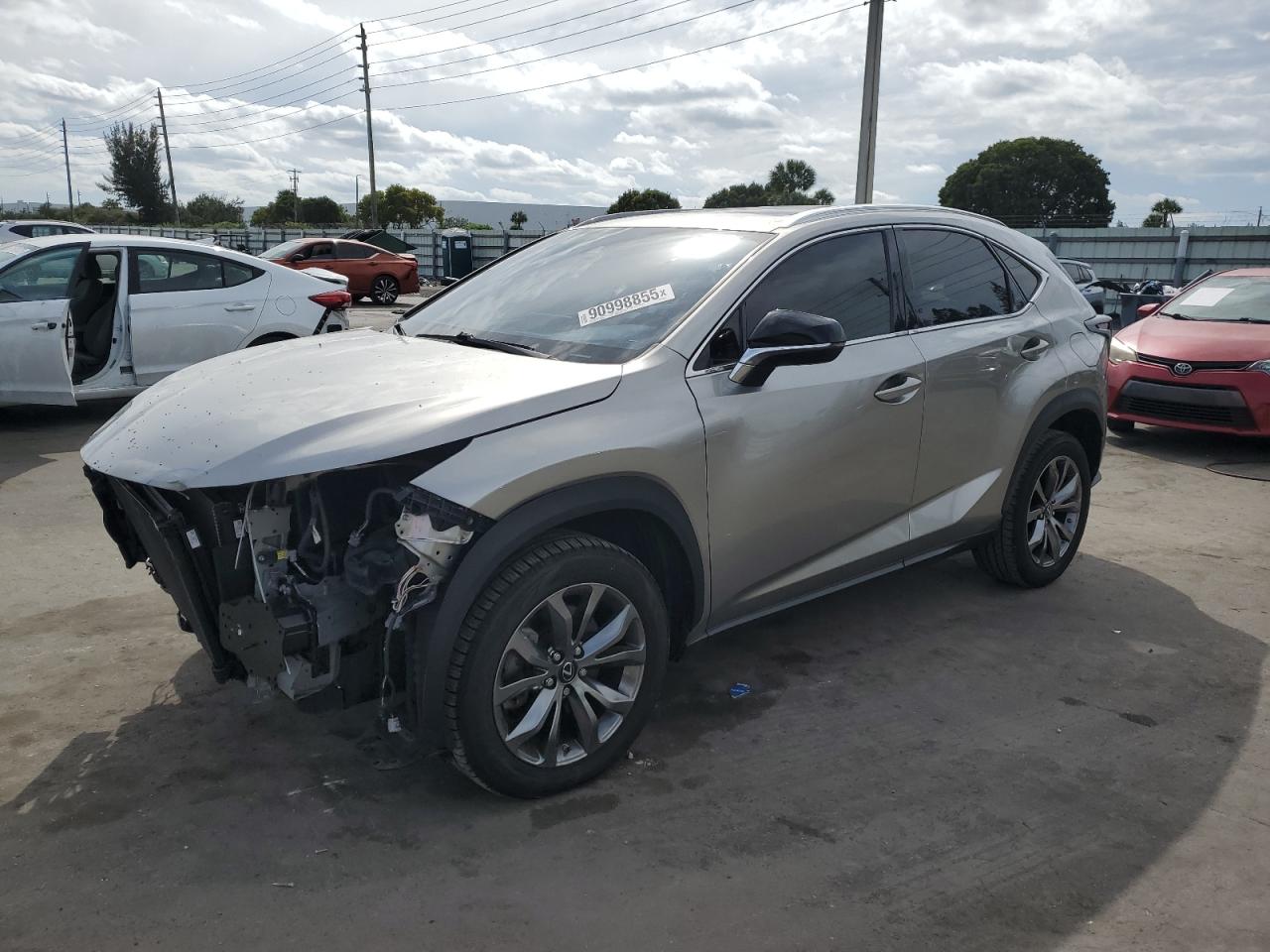 LEXUS NX 300 BASE