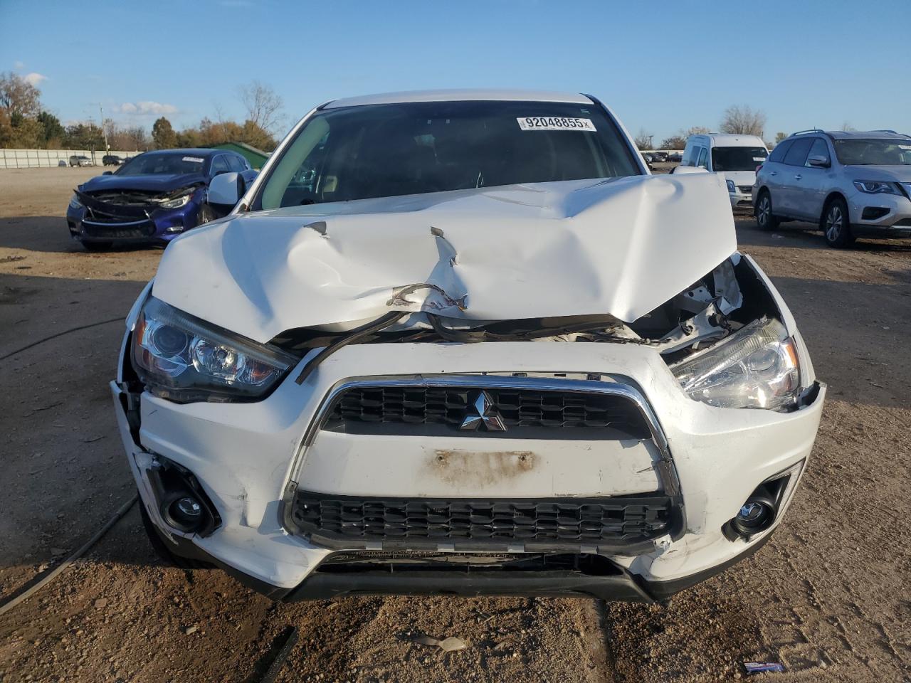 MITSUBISHI OUTLANDER SE