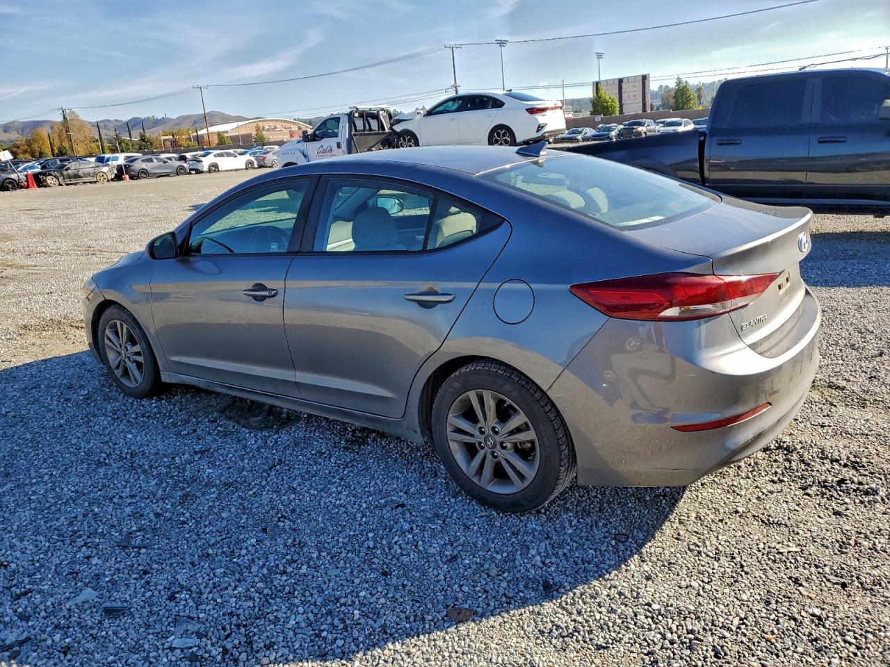 HYUNDAI ELANTRA SEL