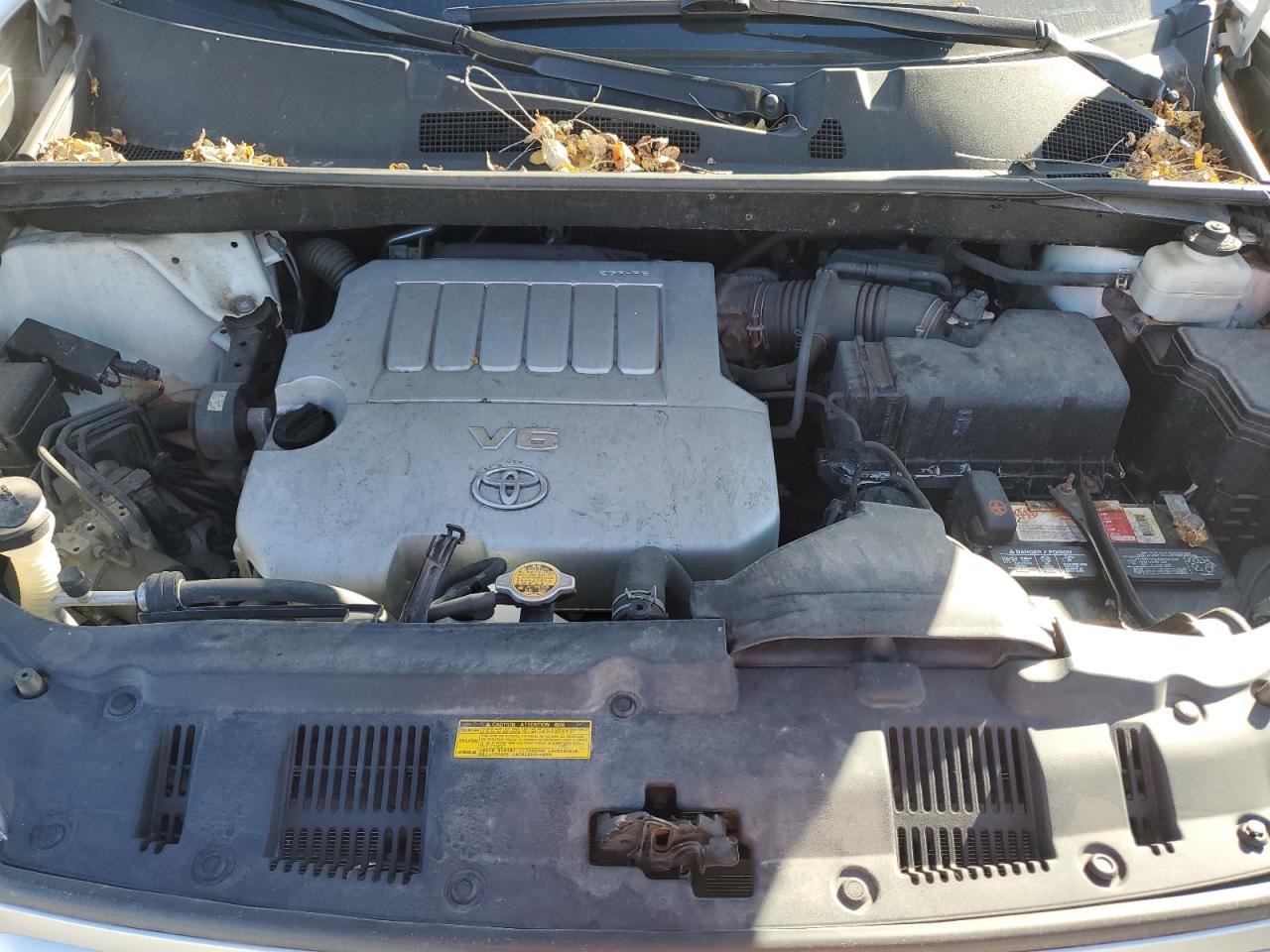 TOYOTA HIGHLANDER BASE