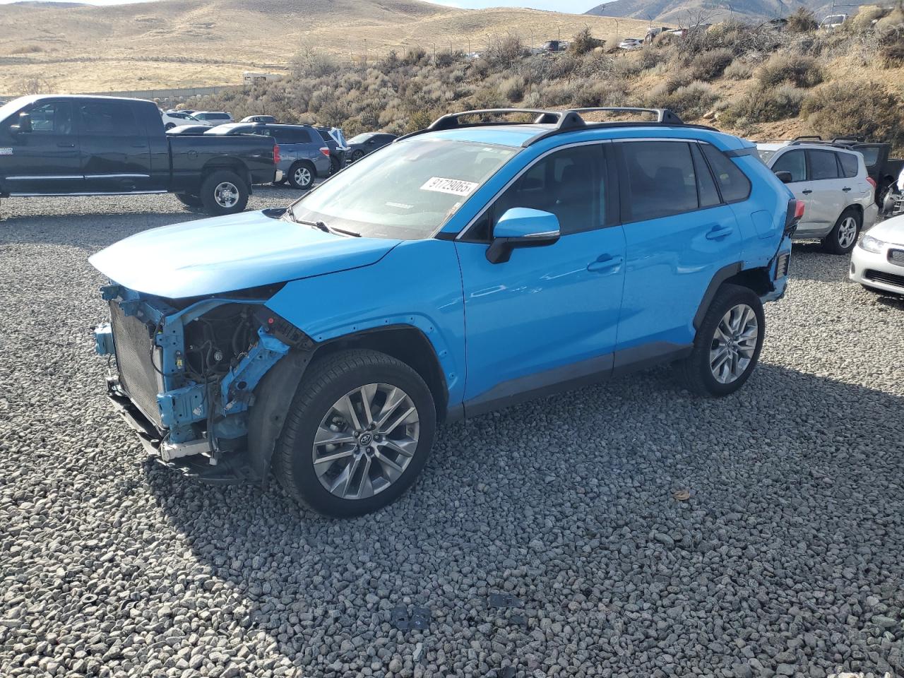 TOYOTA RAV4 XLE PREMIUM