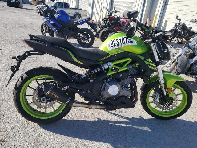 2022 BENE 302S - LBBPHE045NBD25663