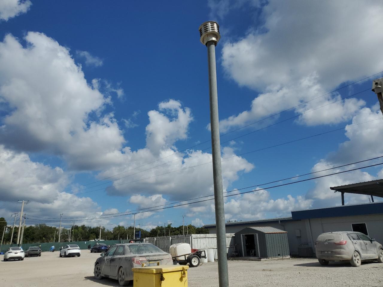 Lot #3293324473 2000 FUEL TANK