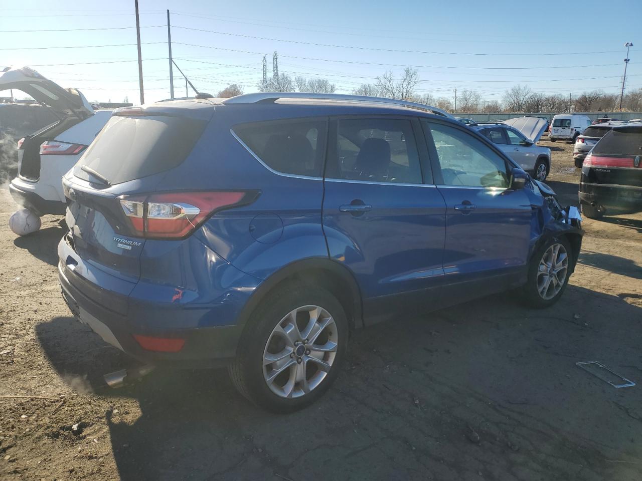 FORD ESCAPE TITANIUM