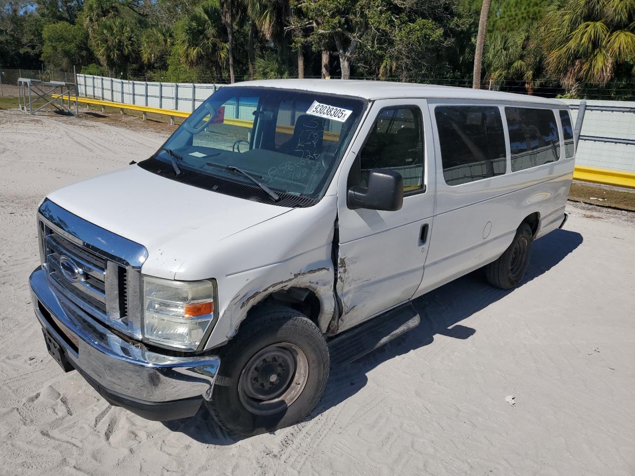 FORD ECONOLINE E350 SUPER DUTY WAGON