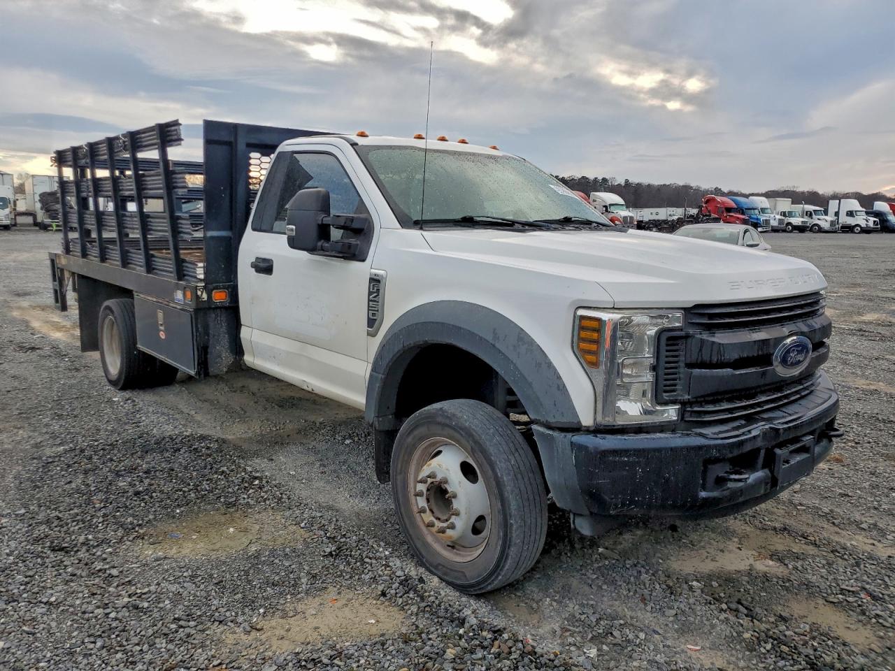 FORD F-450 SUPER DUTY