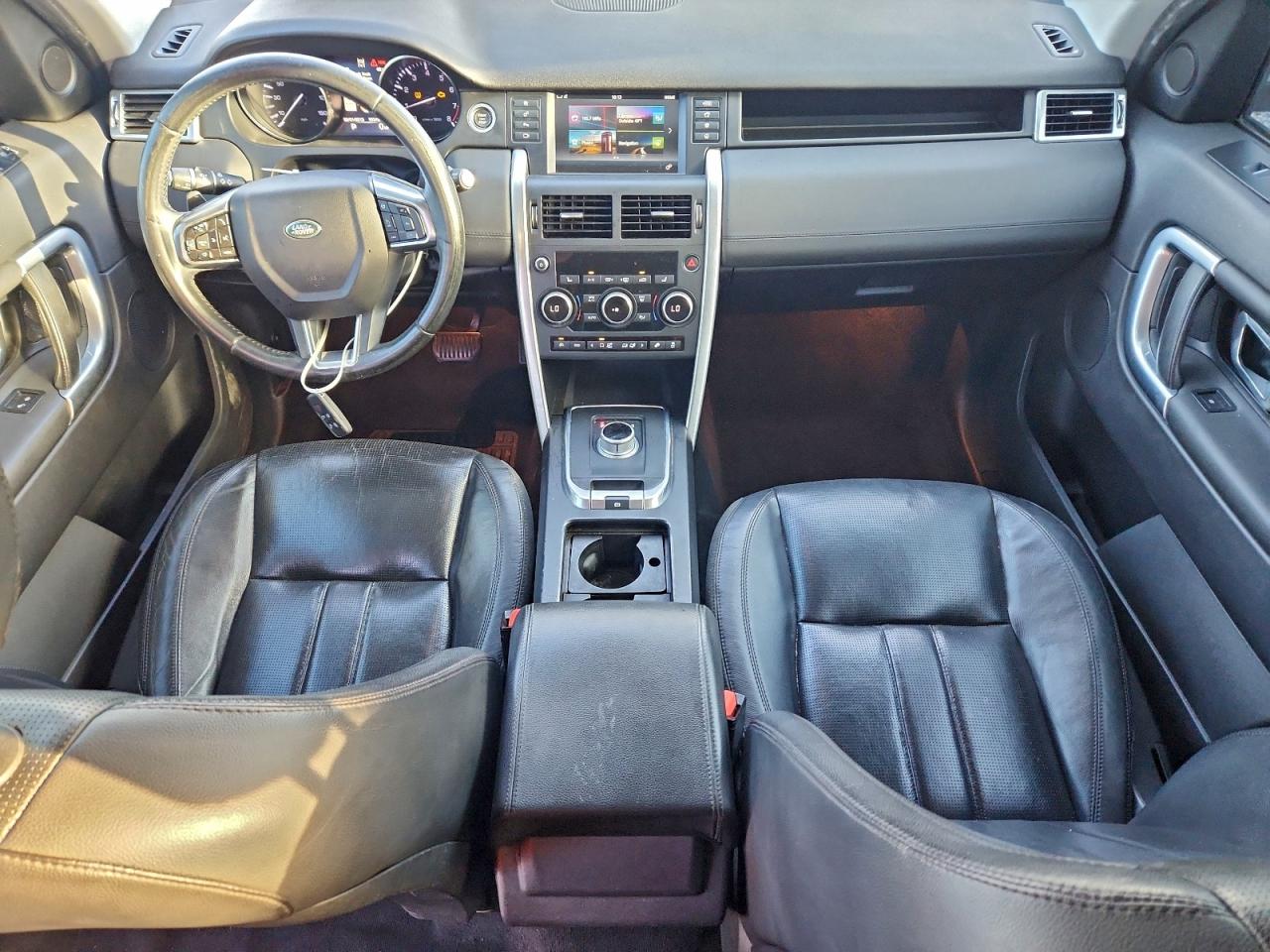 Lot #3302757351 2016 LAND ROVER DISCOVERY