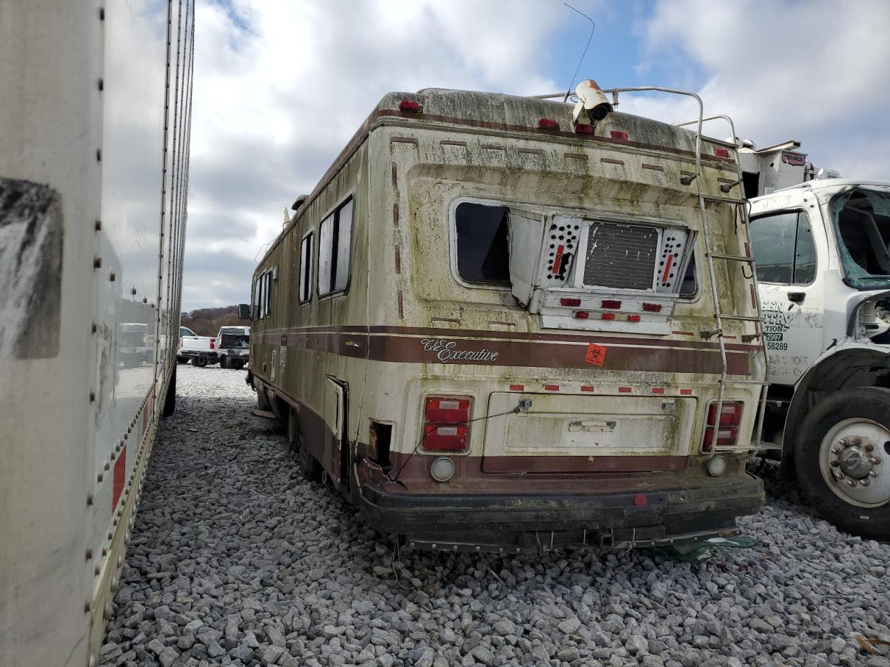 Lot #3287684019 1984 CHEVROLET P30