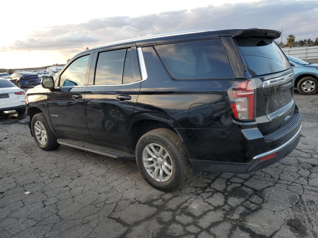 CHEVROLET TAHOE K1500 LS