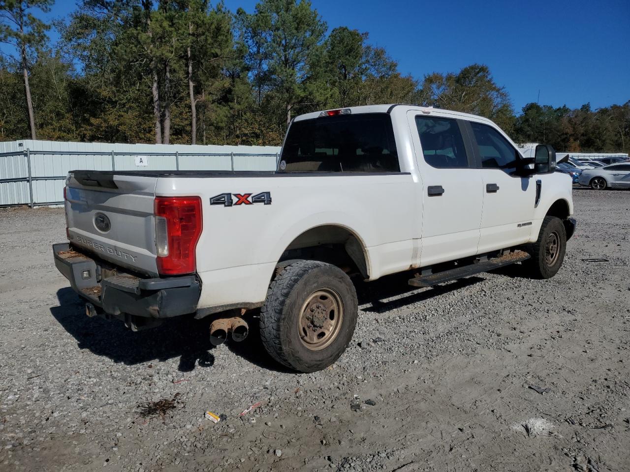 FORD F-250 SUPER DUTY