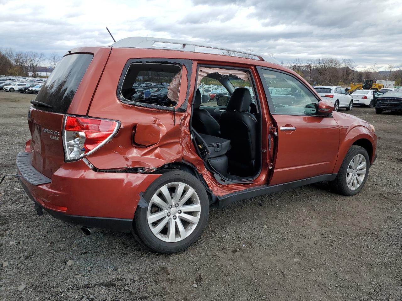 SUBARU FORESTER TOURING