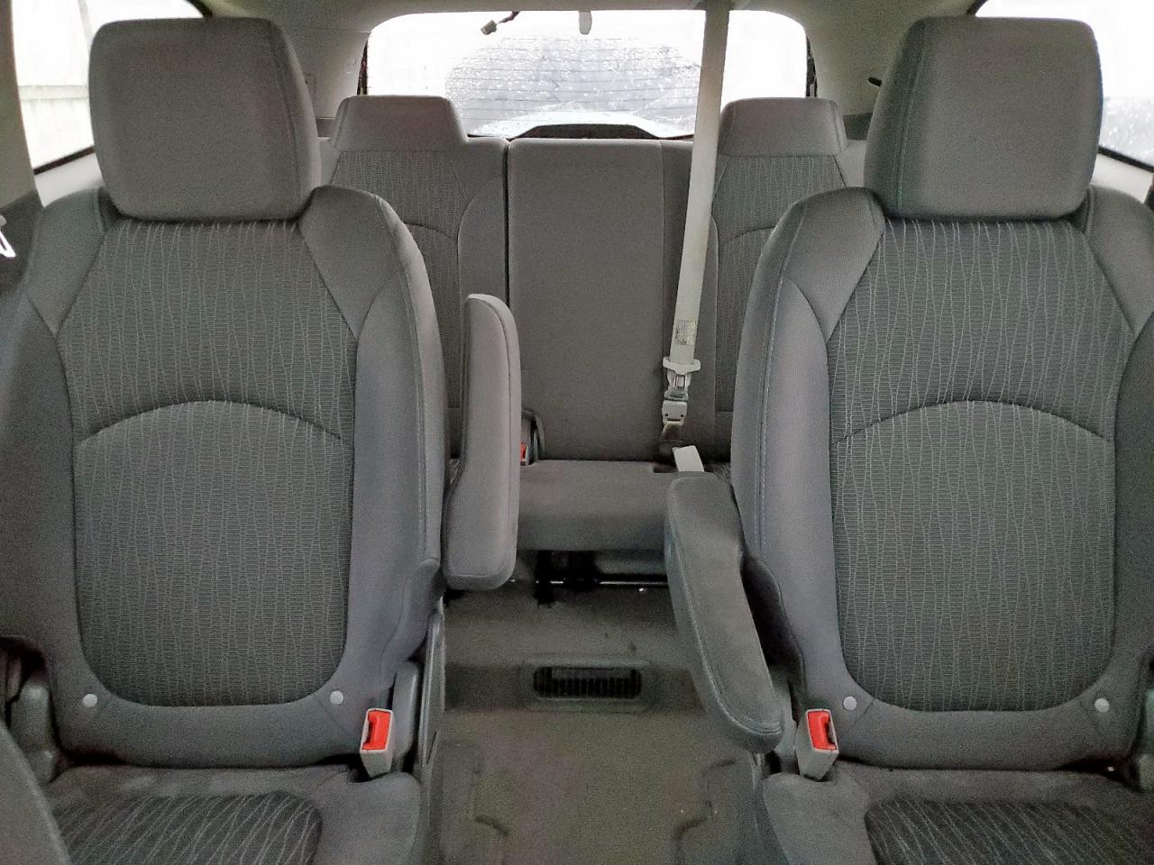 CHEVROLET TRAVERSE LT