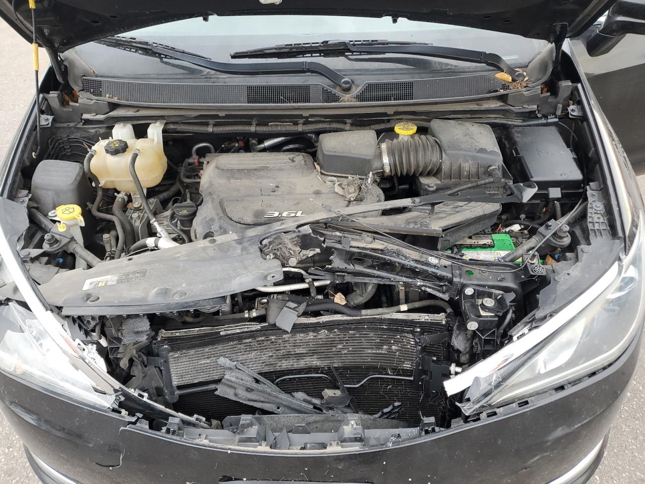 CHRYSLER PACIFICA TOURING PLUS