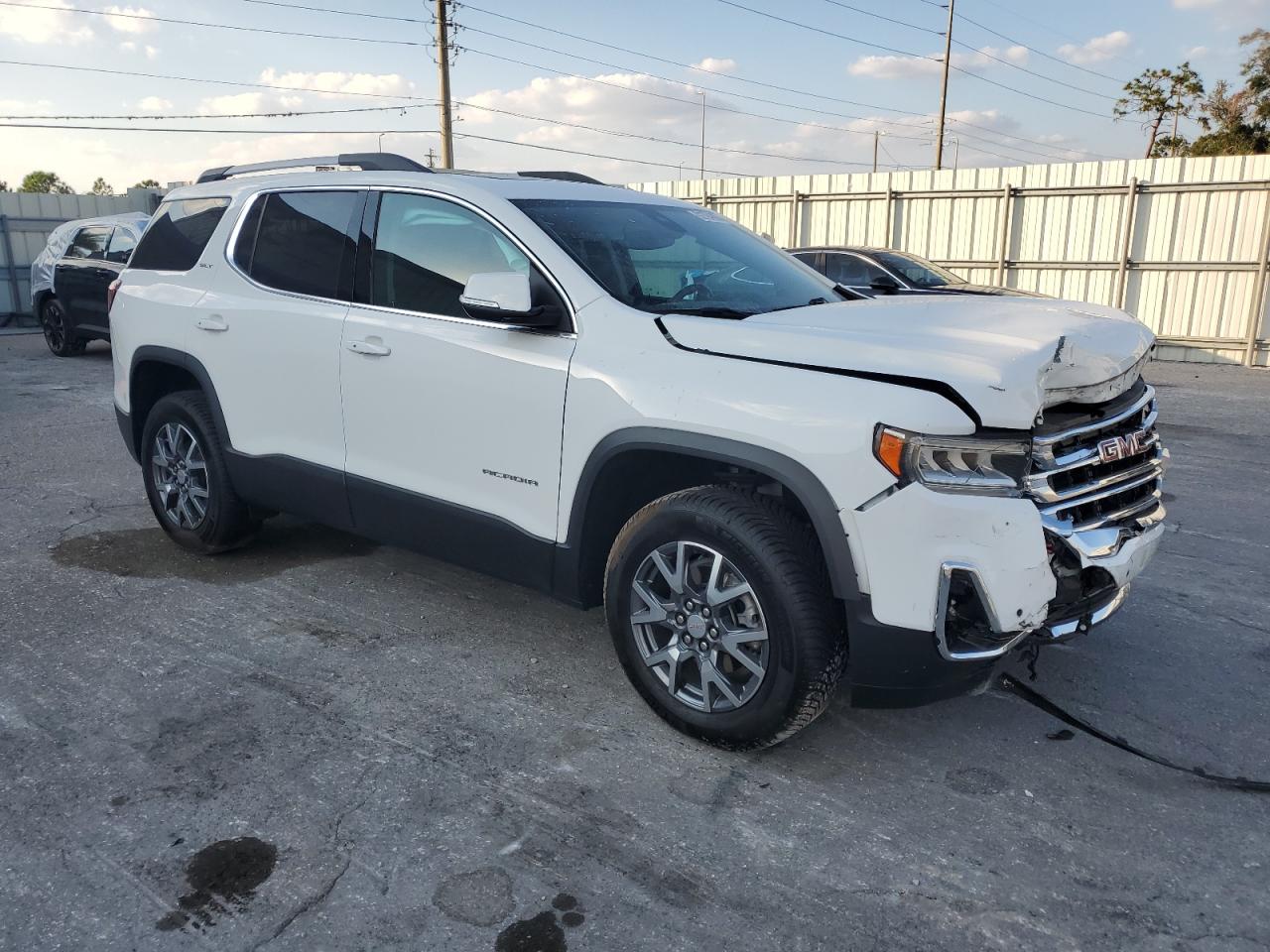 GMC ACADIA SLT