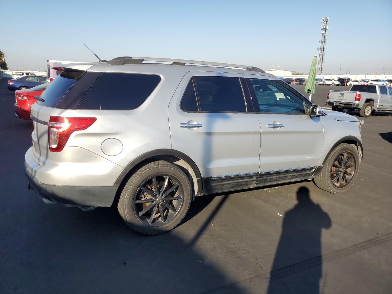 FORD EXPLORER LIMITED