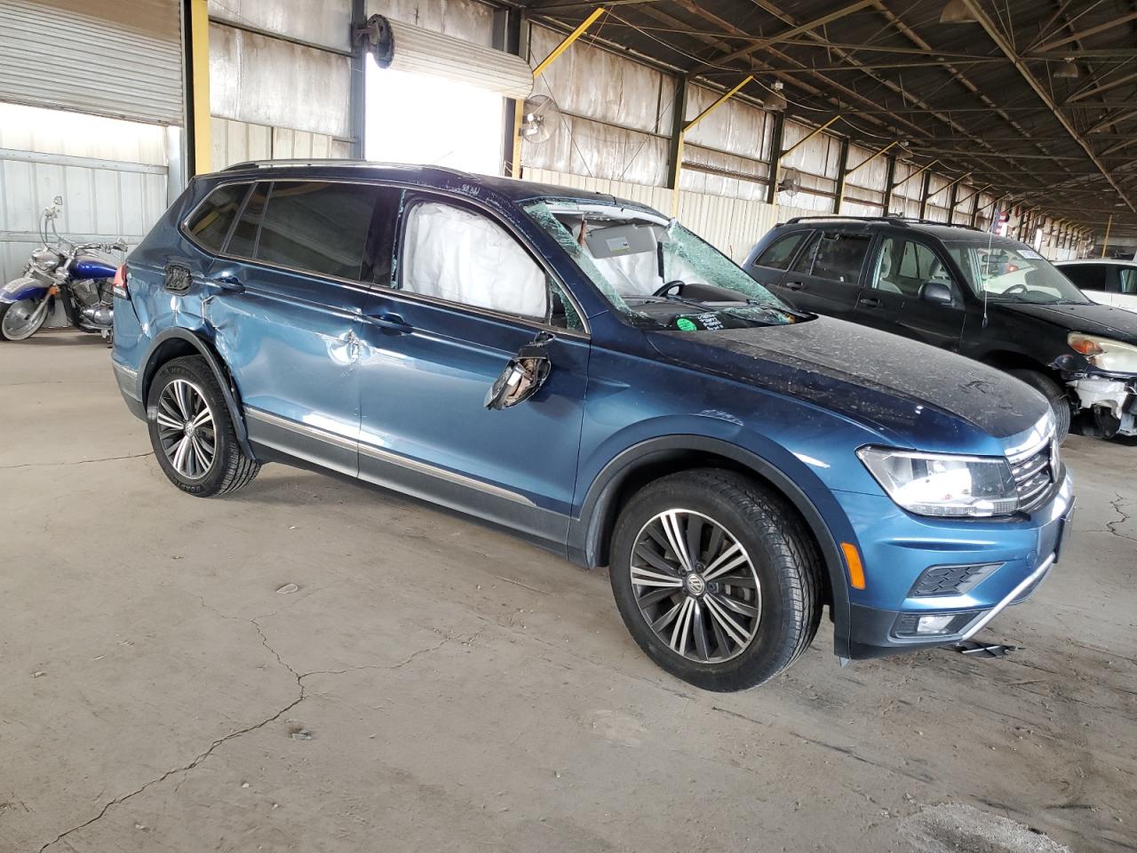 VOLKSWAGEN TIGUAN SE