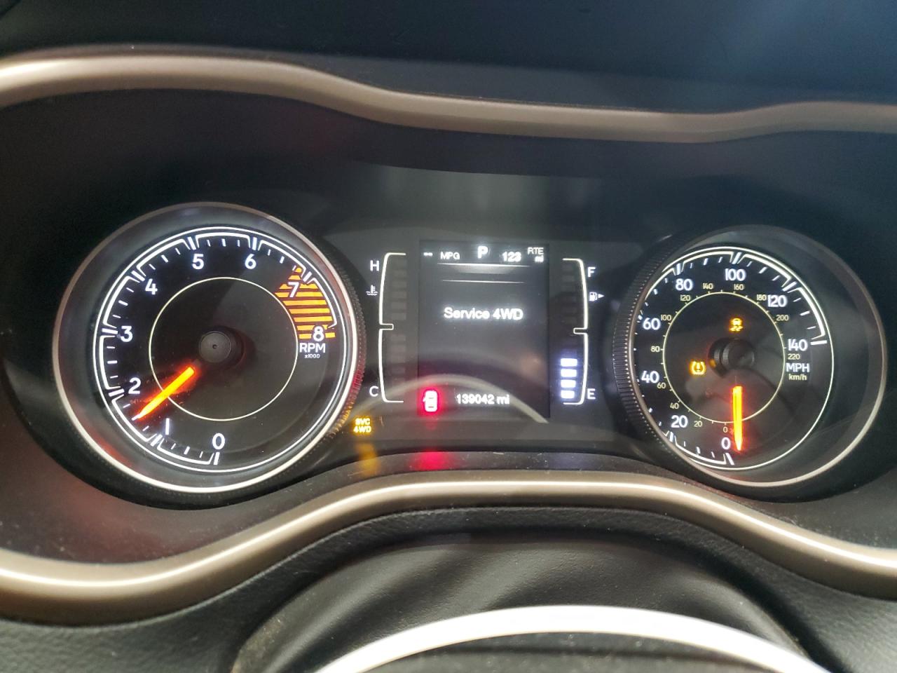 JEEP GRAND CHEROKEE LATITUDE