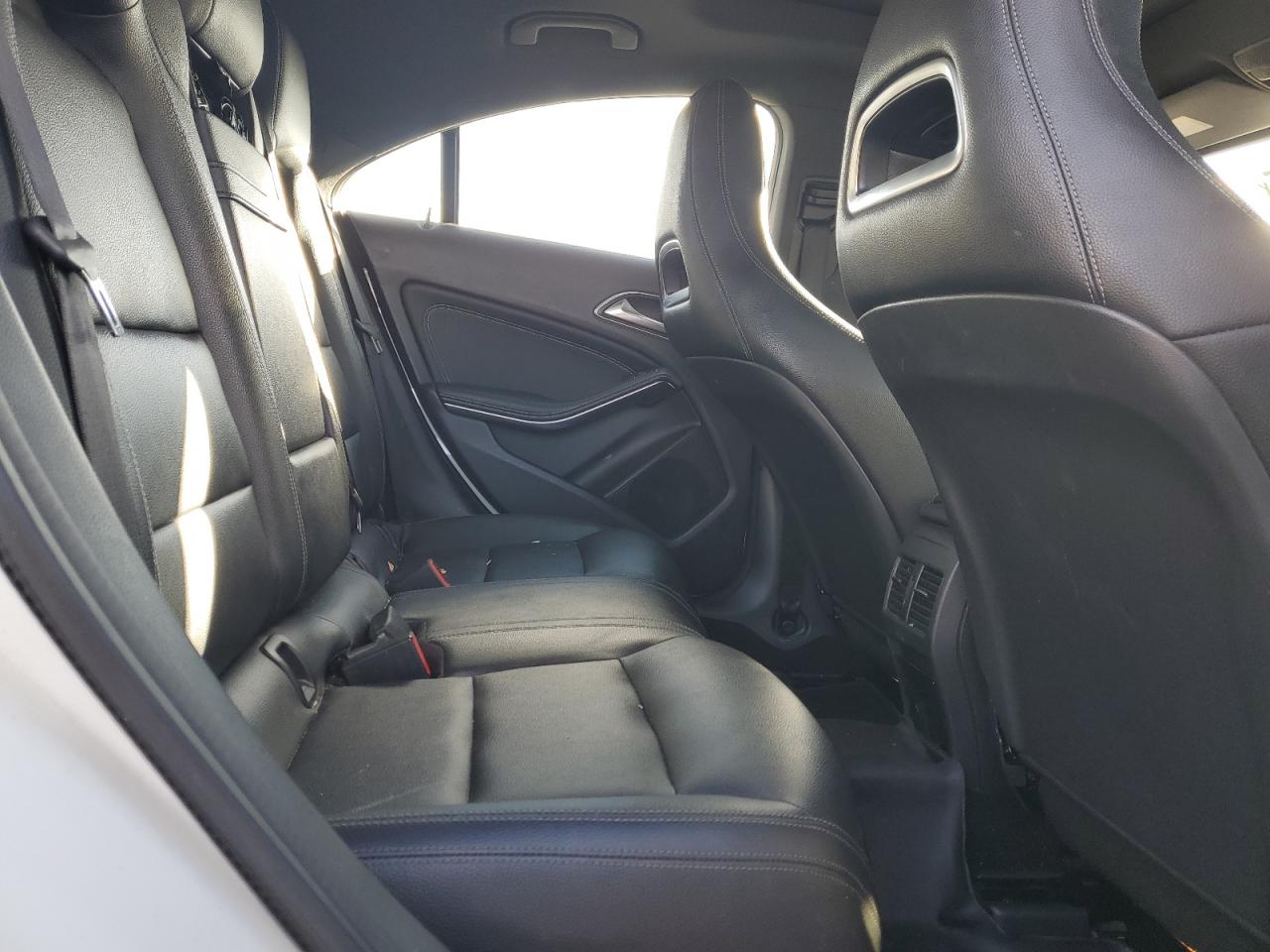 MERCEDES-BENZ CLA-CLASS 250 4MATIC